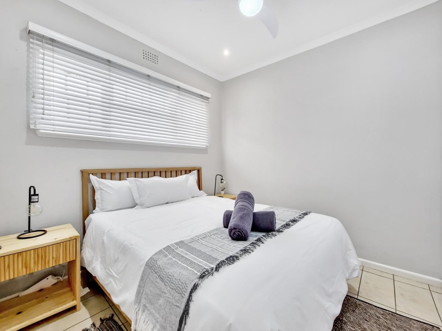 2 Bedroom Property for Sale in Three Anchor Bay Western Cape